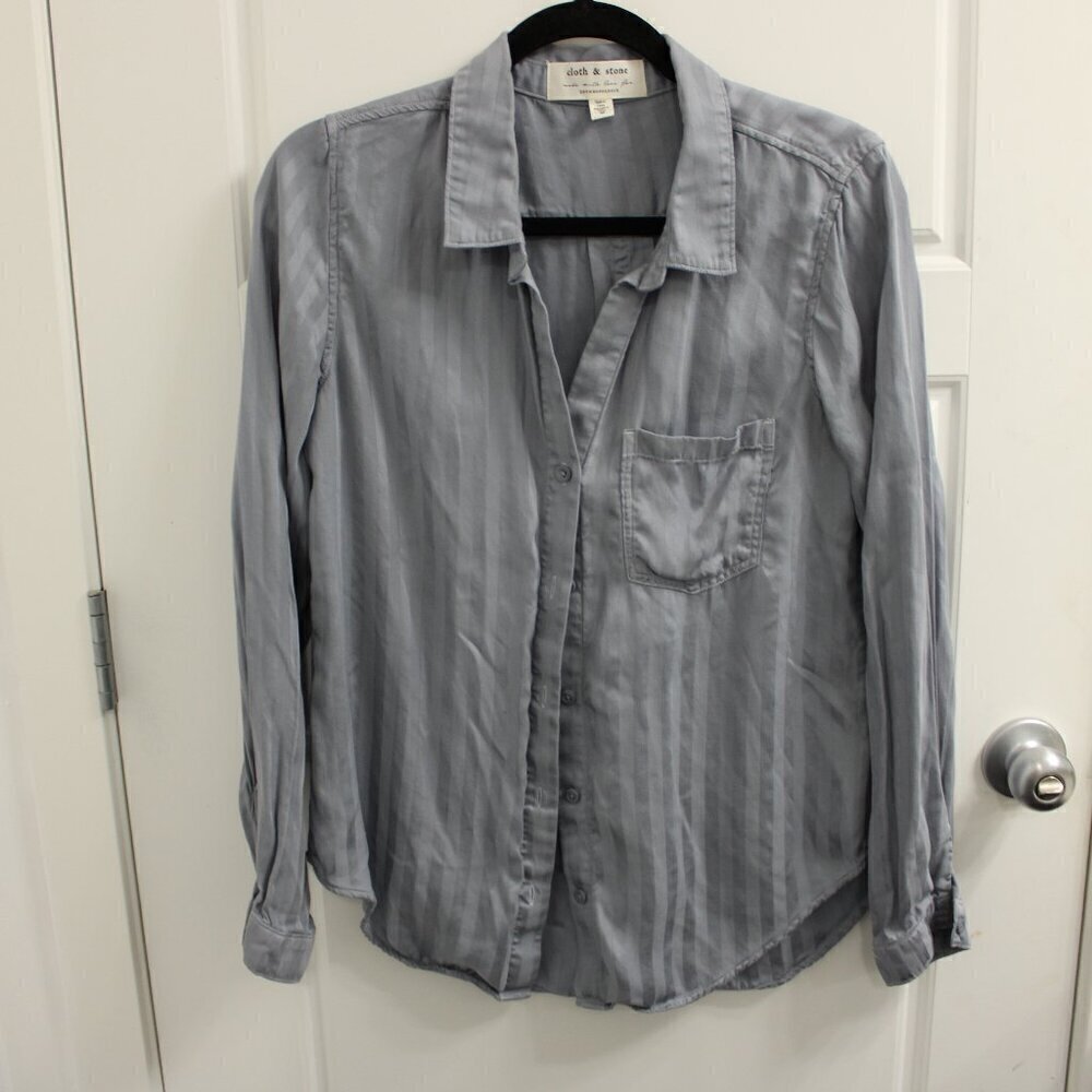 3/$30 Cloth & Stone Anthropologie Striped Button Down Tencel Relaxed Fit‎ Medium